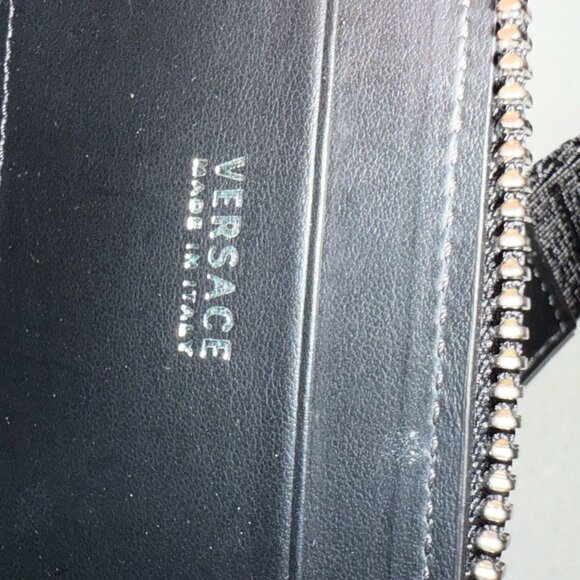 AUTHENTIC MENS WOMENS VERSACE LEATHER NYLON MEDUSA ZIP AROUND LANYARD WALLET - Picture 8 of 9